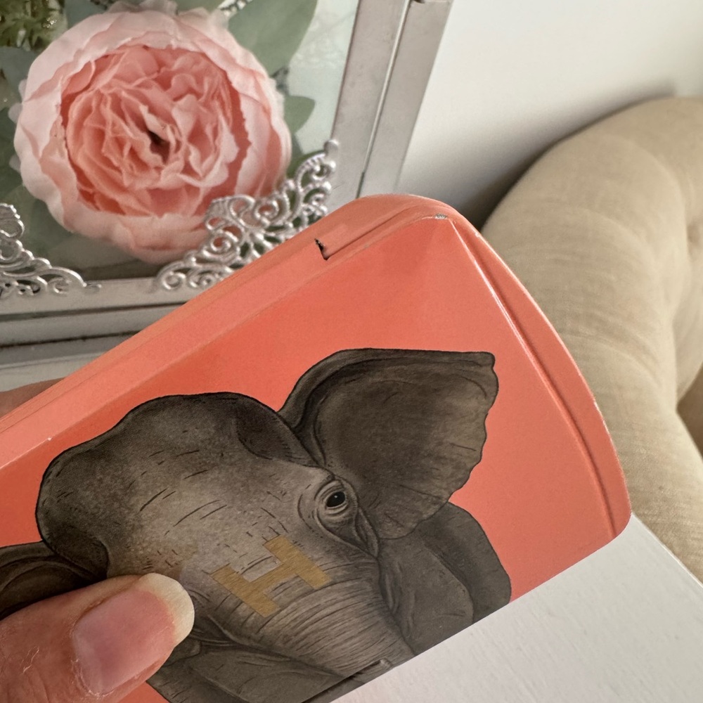 HOURGLASS AMBIENT LIGHTING EDIT UNLOCKED ELEPHANT - Picture 5 of 10